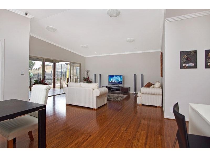 47 Parkview Dr, Springfield Lakes QLD 4300