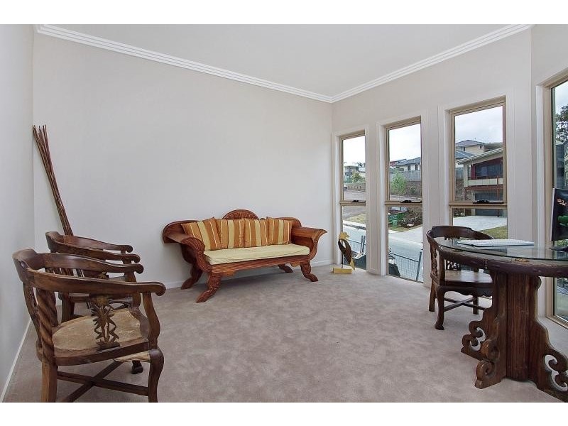 47 Parkview Dr, Springfield Lakes QLD 4300