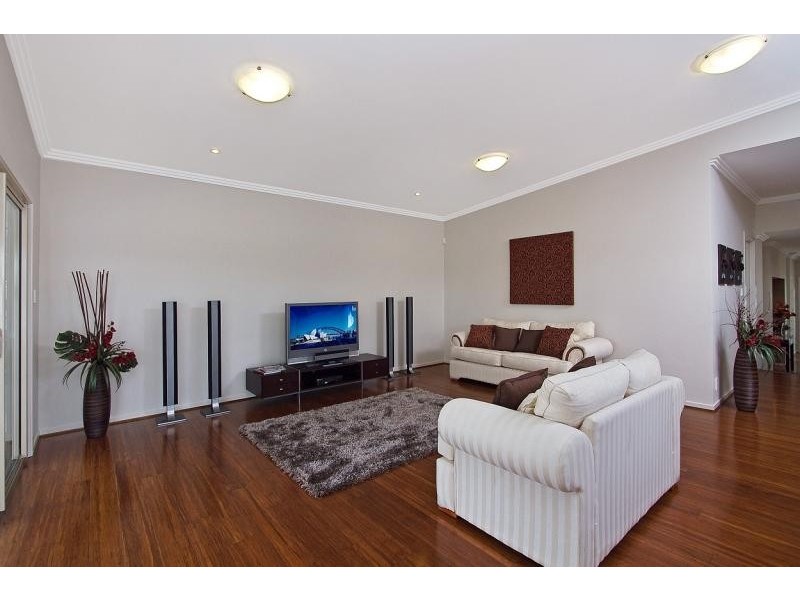 47 Parkview Dr, Springfield Lakes QLD 4300