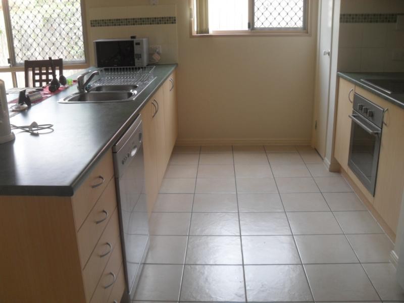 16 Marigold  Pl, Springfield Lakes QLD 4300