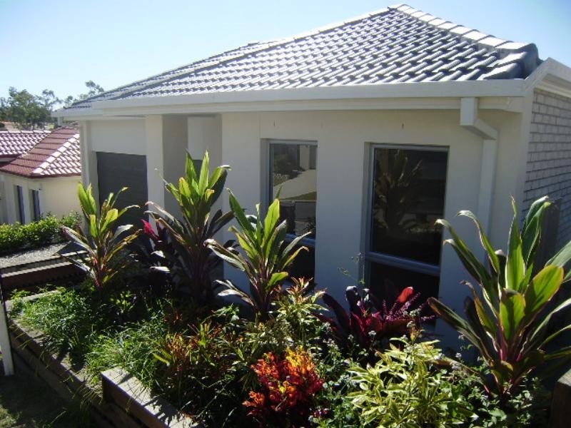 12 Hyde Ave, Springfield Lakes QLD 4300