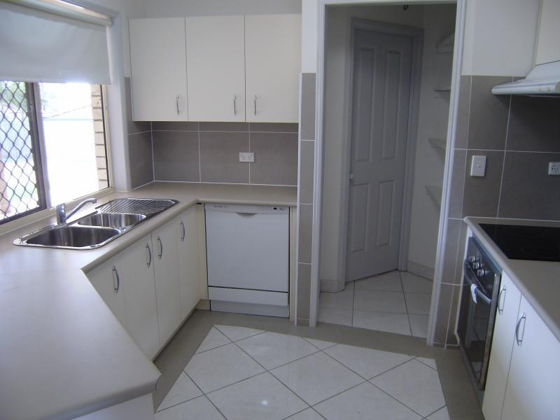 25 Greenway Cct, Springfield QLD 4300