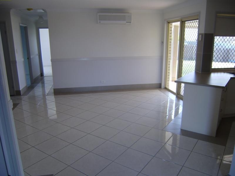 25 Greenway Cct, Springfield QLD 4300