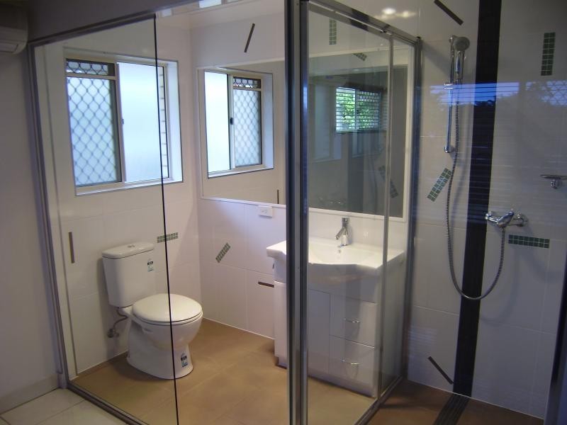 25 Greenway Cct, Springfield QLD 4300