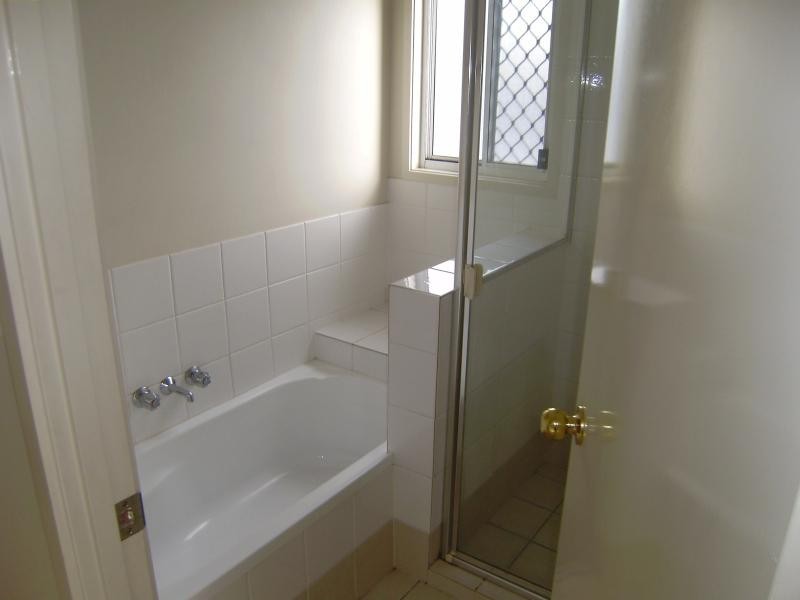 52 Dry Dock Cct, Springfield Lakes QLD 4300