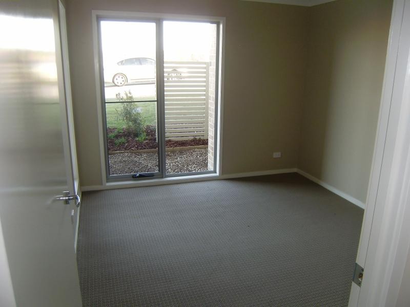 19 & 21 Hookes  Tce, Springfield Lakes QLD 4300