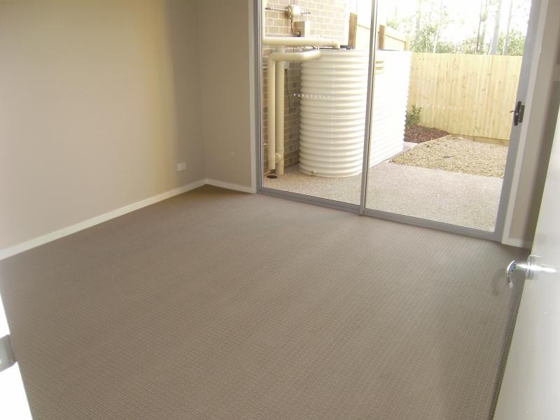 19 & 21 Hookes  Tce, Springfield Lakes QLD 4300