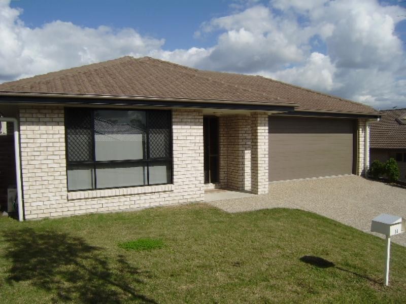 14 Dianella St, Springfield Lakes QLD 4300