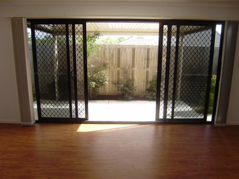 14 Dianella St, Springfield Lakes QLD 4300