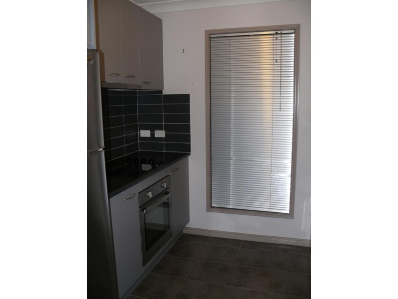 52 Creekside  Dr, Springfield Lakes QLD 4300