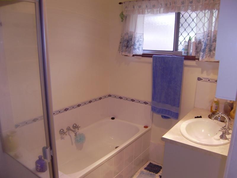 Collingwood Park QLD 4301