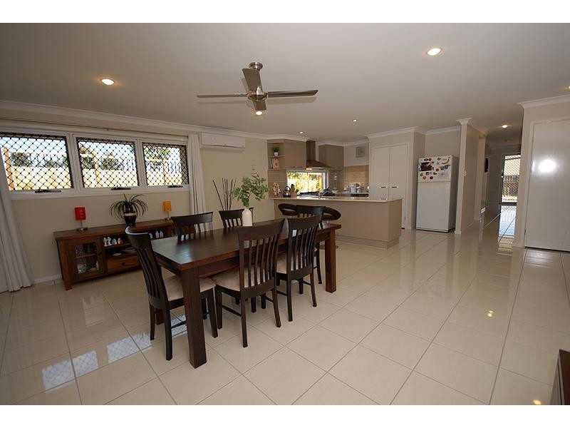53 Rasmussen Cres, Redbank Plains QLD 4301
