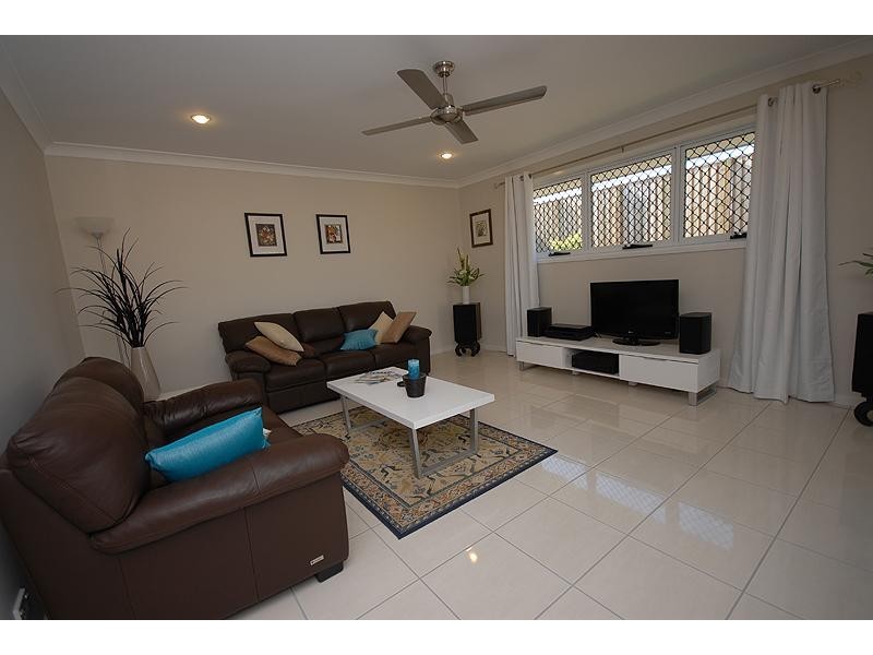 53 Rasmussen Cres, Redbank Plains QLD 4301