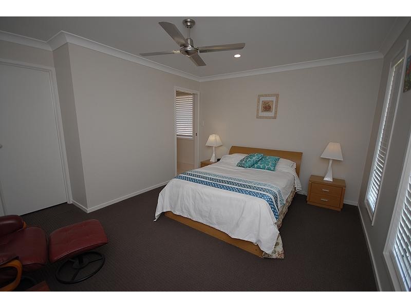 53 Rasmussen Cres, Redbank Plains QLD 4301