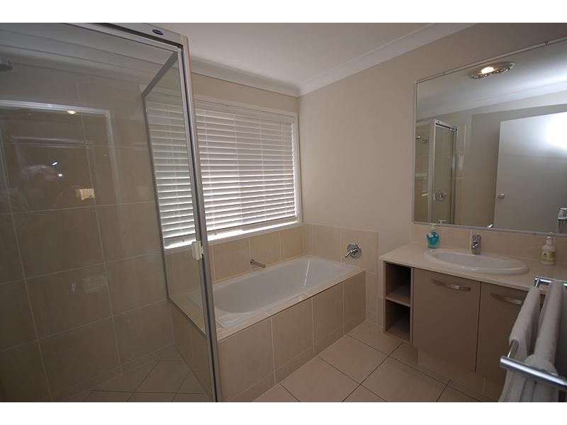 53 Rasmussen Cres, Redbank Plains QLD 4301