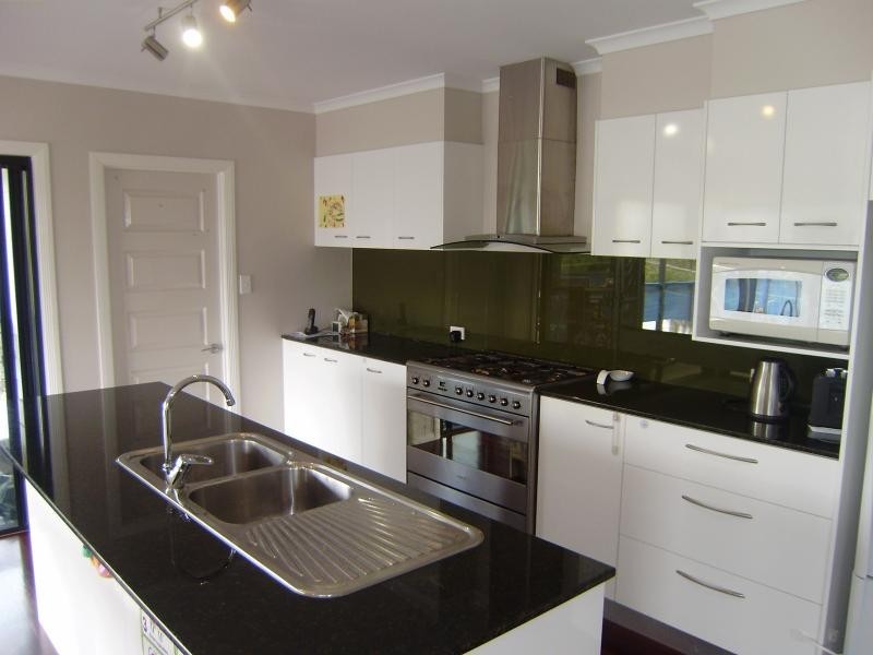 104 Fiona  St, Bellbird Park QLD 4300