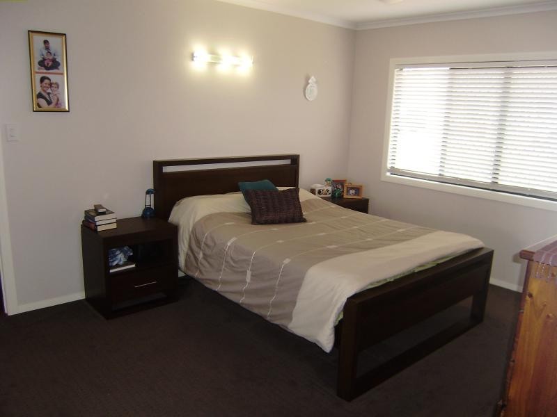 104 Fiona  St, Bellbird Park QLD 4300