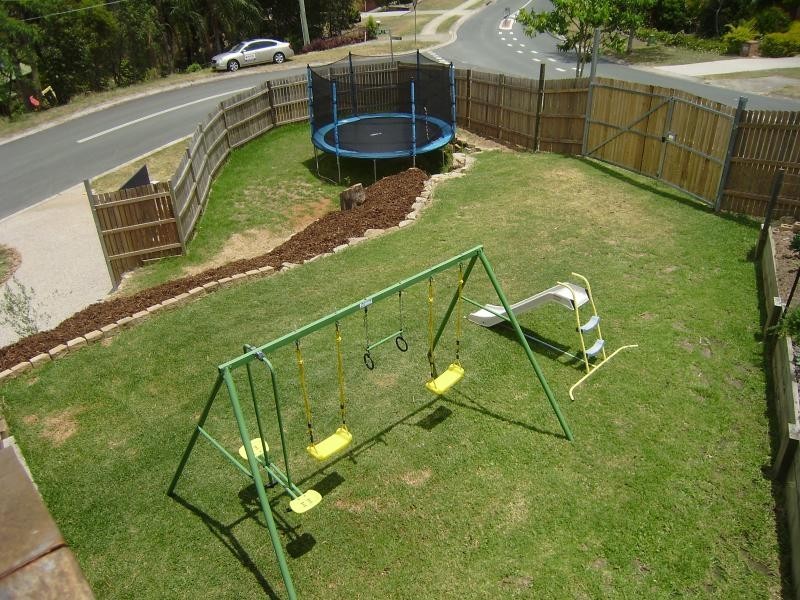 104 Fiona  St, Bellbird Park QLD 4300