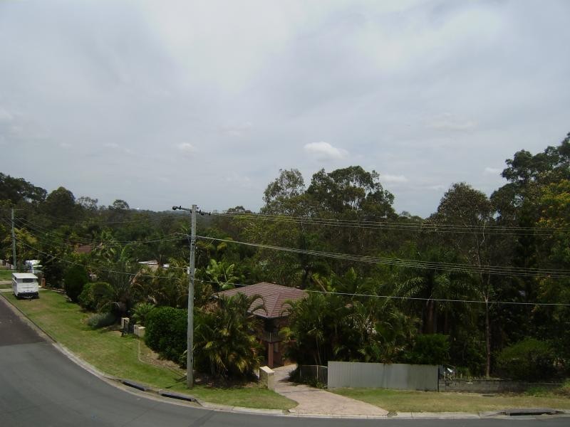 104 Fiona  St, Bellbird Park QLD 4300