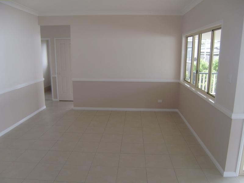 4 Jarrah  Pl, Springfield Lakes QLD 4300