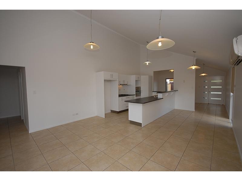 18 The Reach  Ct, Springfield Lakes QLD 4300