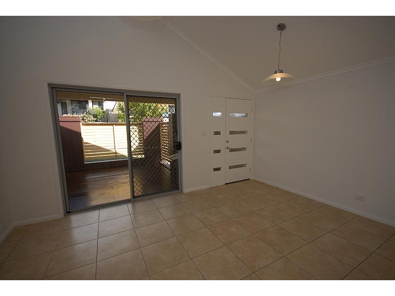 18 The Reach  Ct, Springfield Lakes QLD 4300