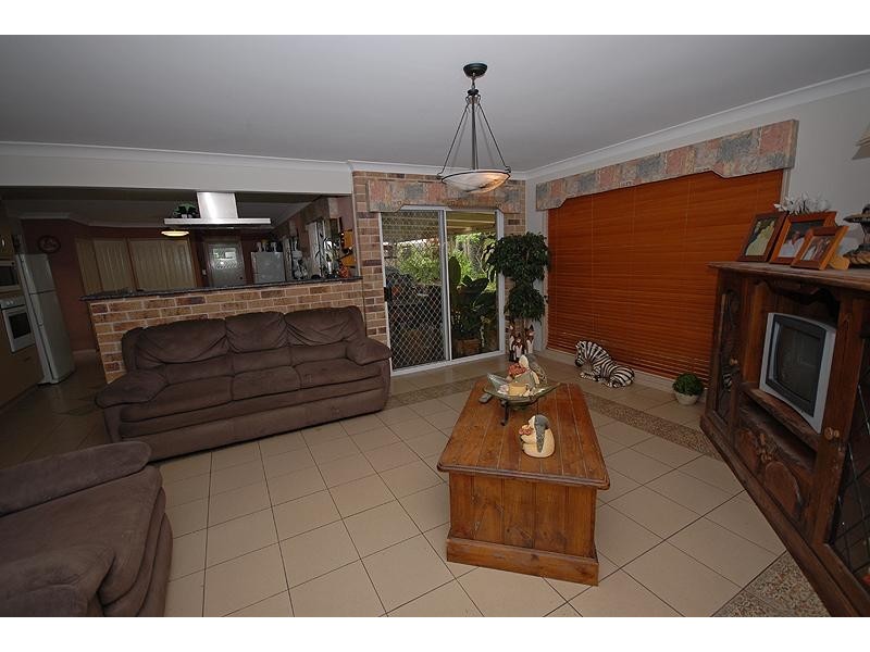 5 Amulla Cct, Camira QLD 4300