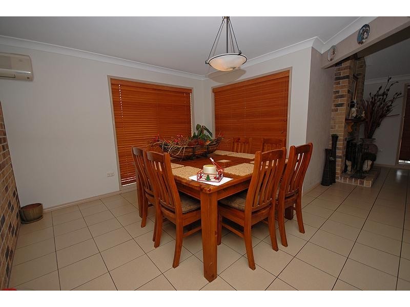 5 Amulla Cct, Camira QLD 4300