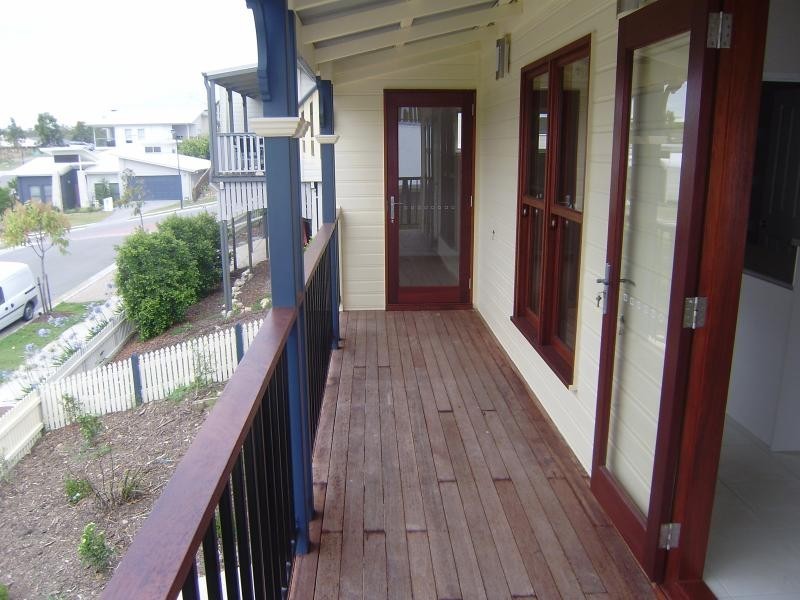 12 Lemongrass Pl, Springfield Lakes QLD 4300