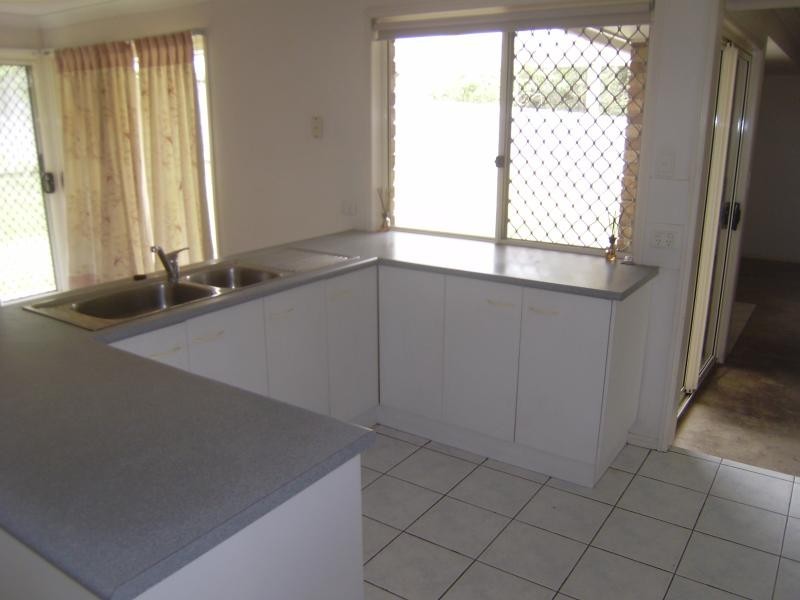 9 Boodie Cl, Doolandella QLD 4077