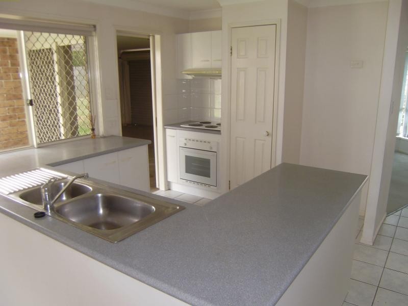 9 Boodie Cl, Doolandella QLD 4077