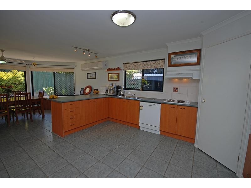 13 Harriet  Cres, Springfield Lakes QLD 4300