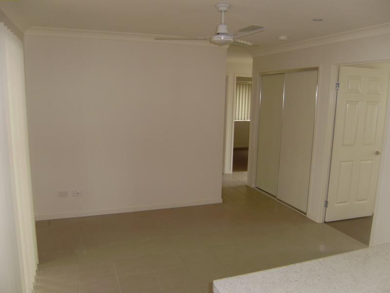 Springfield Lakes QLD 4300