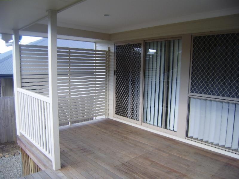 11 Shearwater Tce, Springfield Lakes QLD 4300