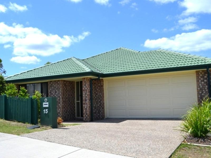 15 Oak Leaf  St, Springfield Lakes QLD 4300