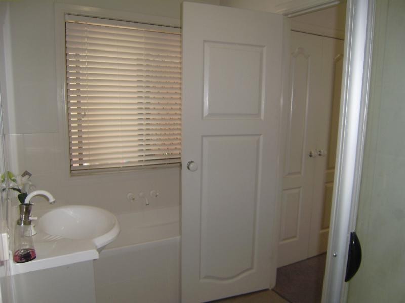 6 Elmwood  Cct, Springfield Lakes QLD 4300