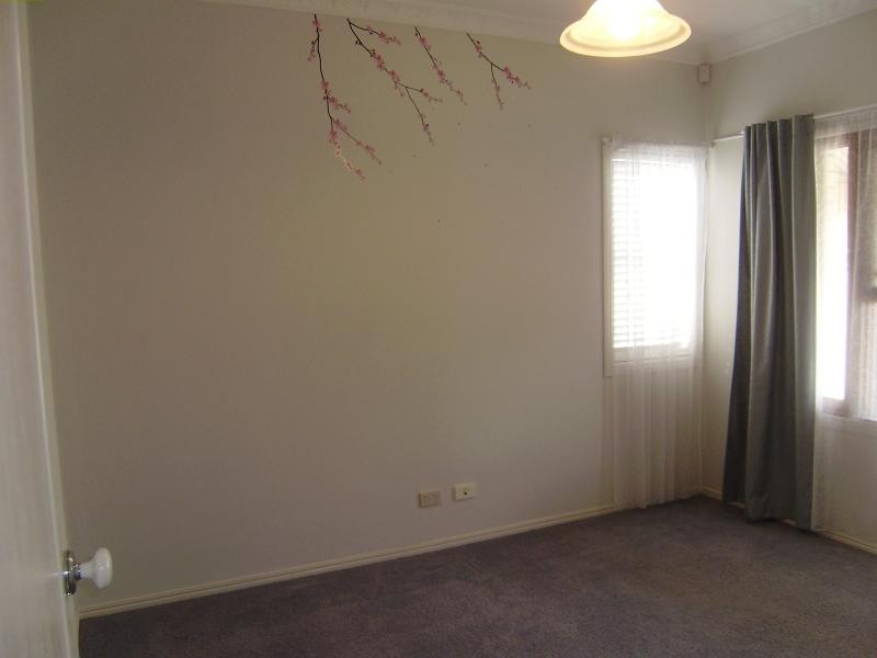 6 Elmwood  Cct, Springfield Lakes QLD 4300