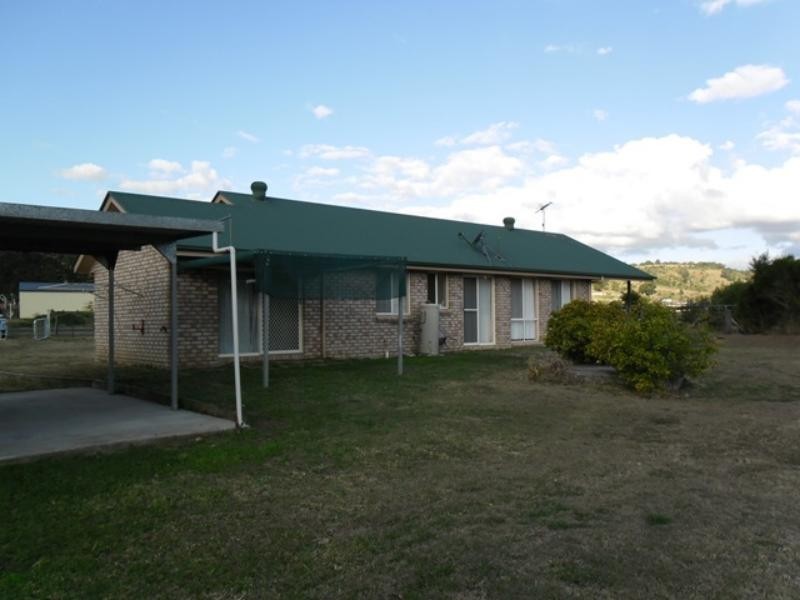 210 Rose Ave, Minden QLD 4311