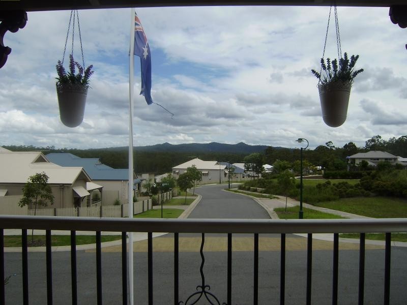 6 Timberlake  Ct, Springfield Lakes QLD 4300