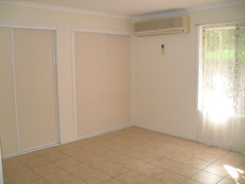 21 Manning St, Collingwood Park QLD 4301