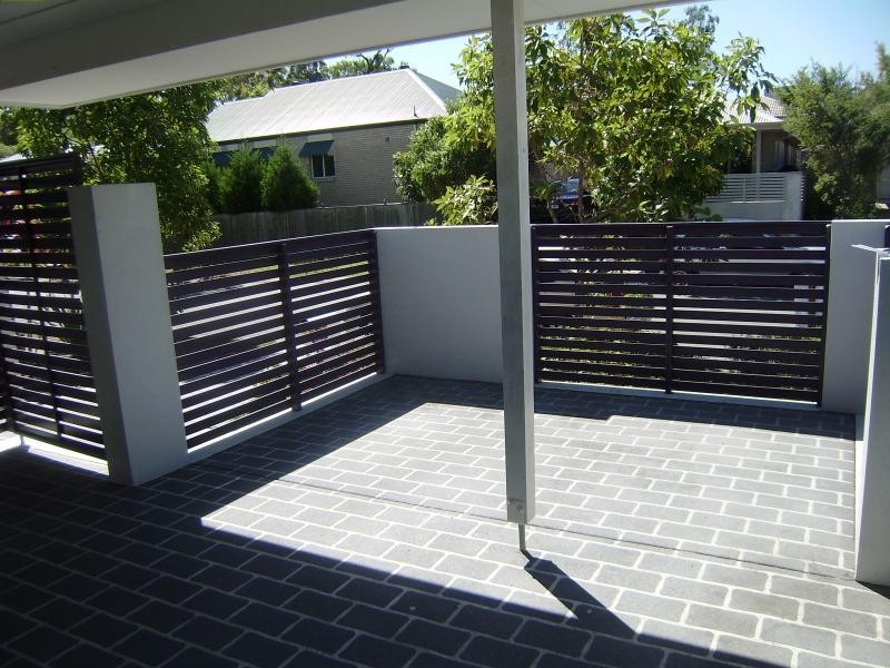 47 Creekside Dr, Springfield Lakes QLD 4300