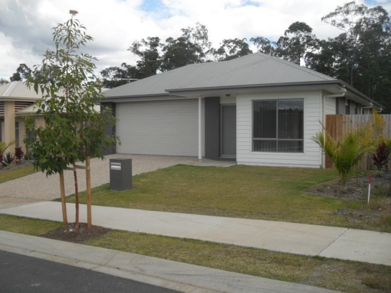 20 Leon Capra  Dr, Augustine Heights QLD 4300