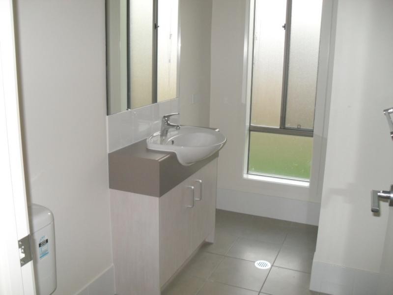 20 Leon Capra  Dr, Augustine Heights QLD 4300