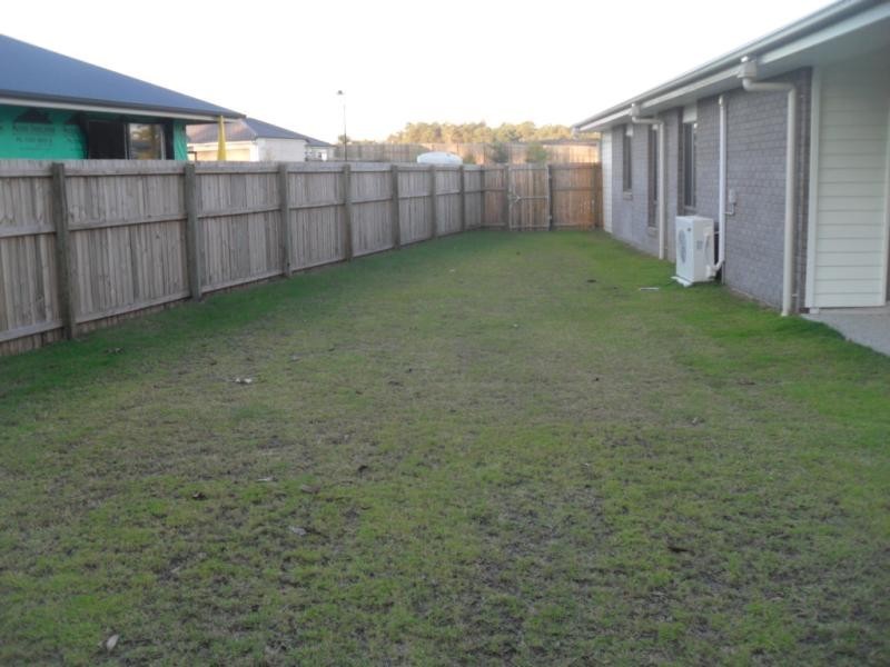 20 Leon Capra  Dr, Augustine Heights QLD 4300