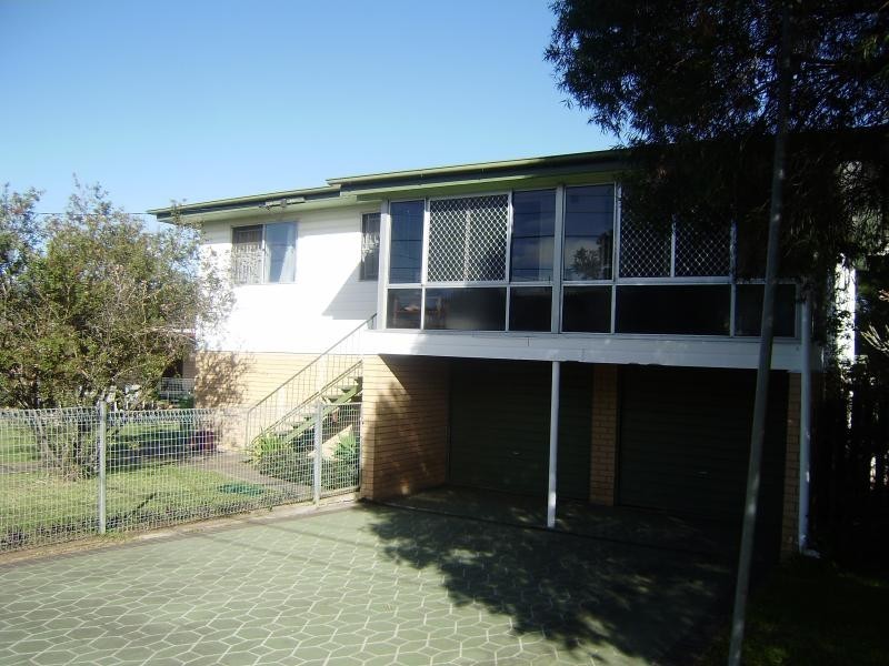 2 Mahogany  St, Raceview QLD 4305