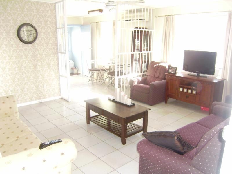 2 Mahogany  St, Raceview QLD 4305