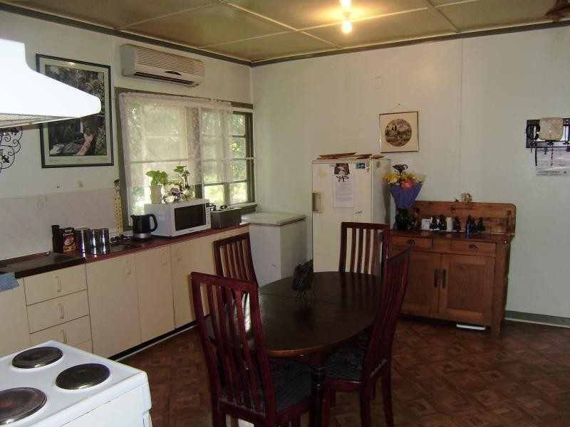 14 Stocks Lane, Walloon QLD 4306