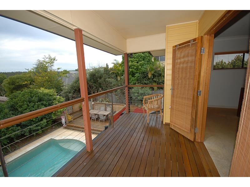 10 Myrtle  Cres, Brookwater QLD 4300