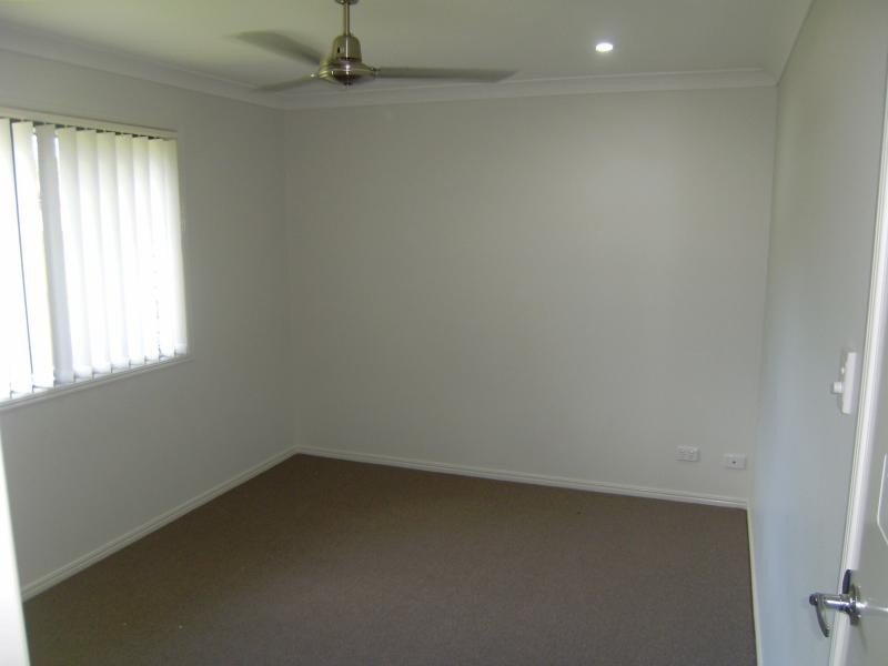 17 Belle  Ct, Redbank QLD 4301