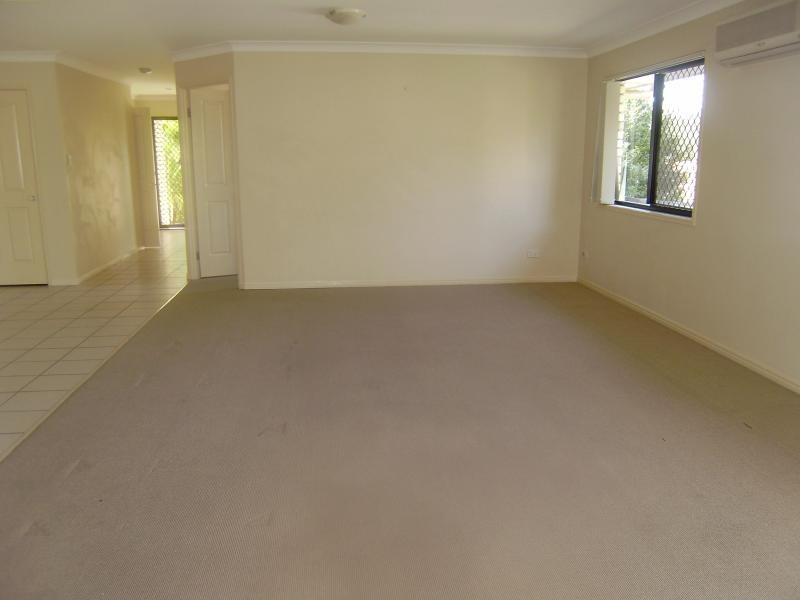 1 Birdwing Ct, Springfield Lakes QLD 4300